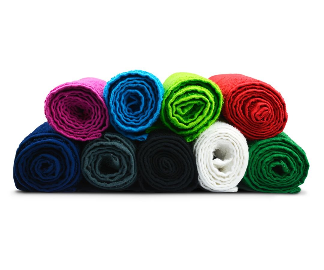 Alle kleuren sporthanddoeken โ opgerold